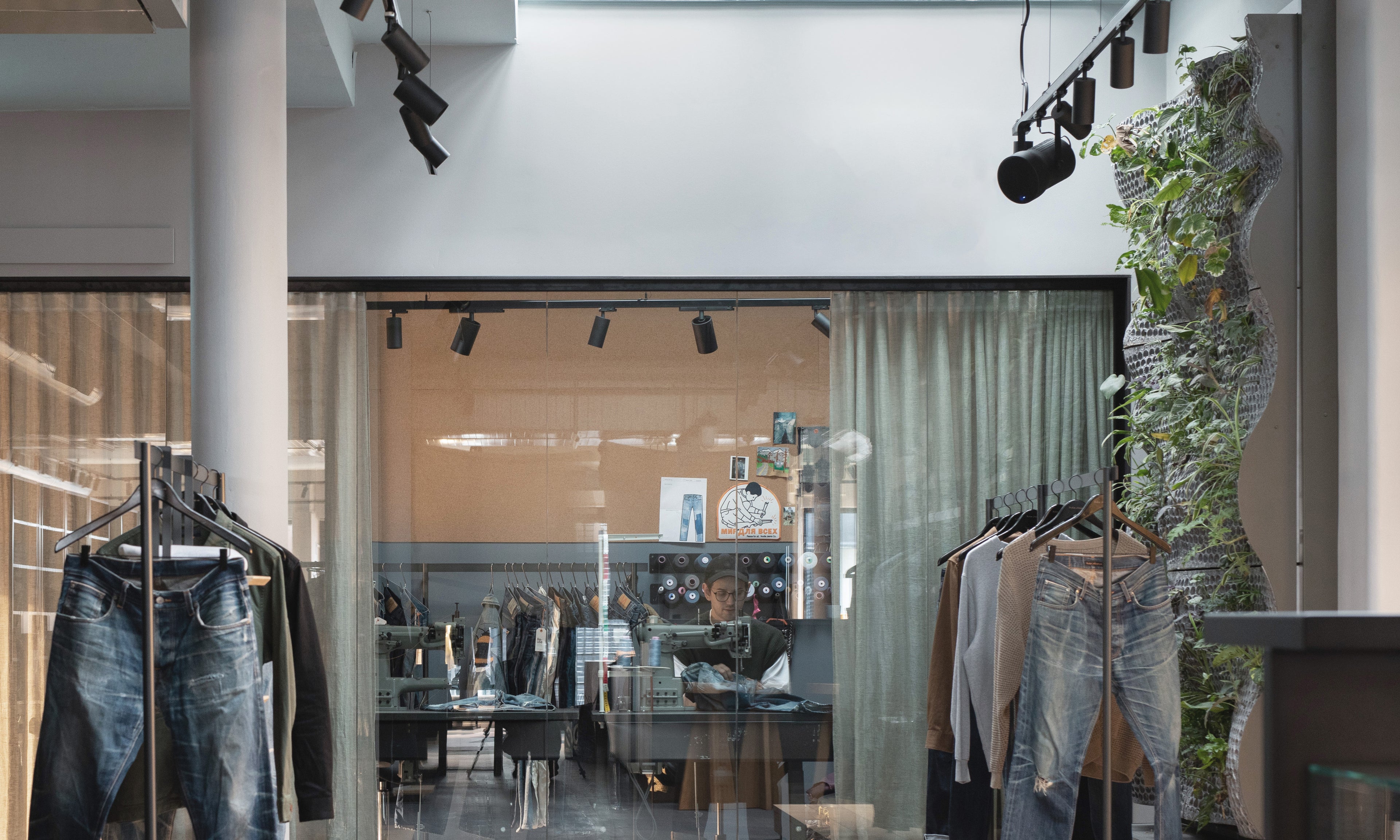 Audio Pro cable-free speaker solution keeps Nudie Jeans, its shop designers and its customers happy.